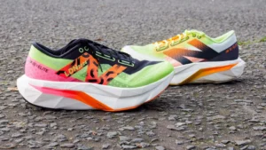 New Balance FuelCell SC Elite v4