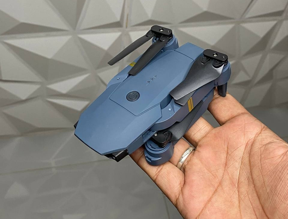 Foldable Toy Drone