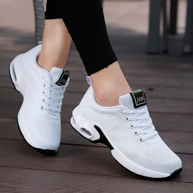 Top 7 Best White Sneakers for Women in India 2025
