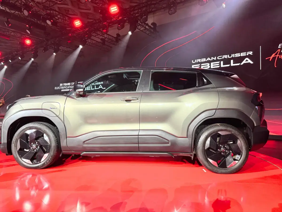 Toyota Urban Cruiser Ebella Exterior