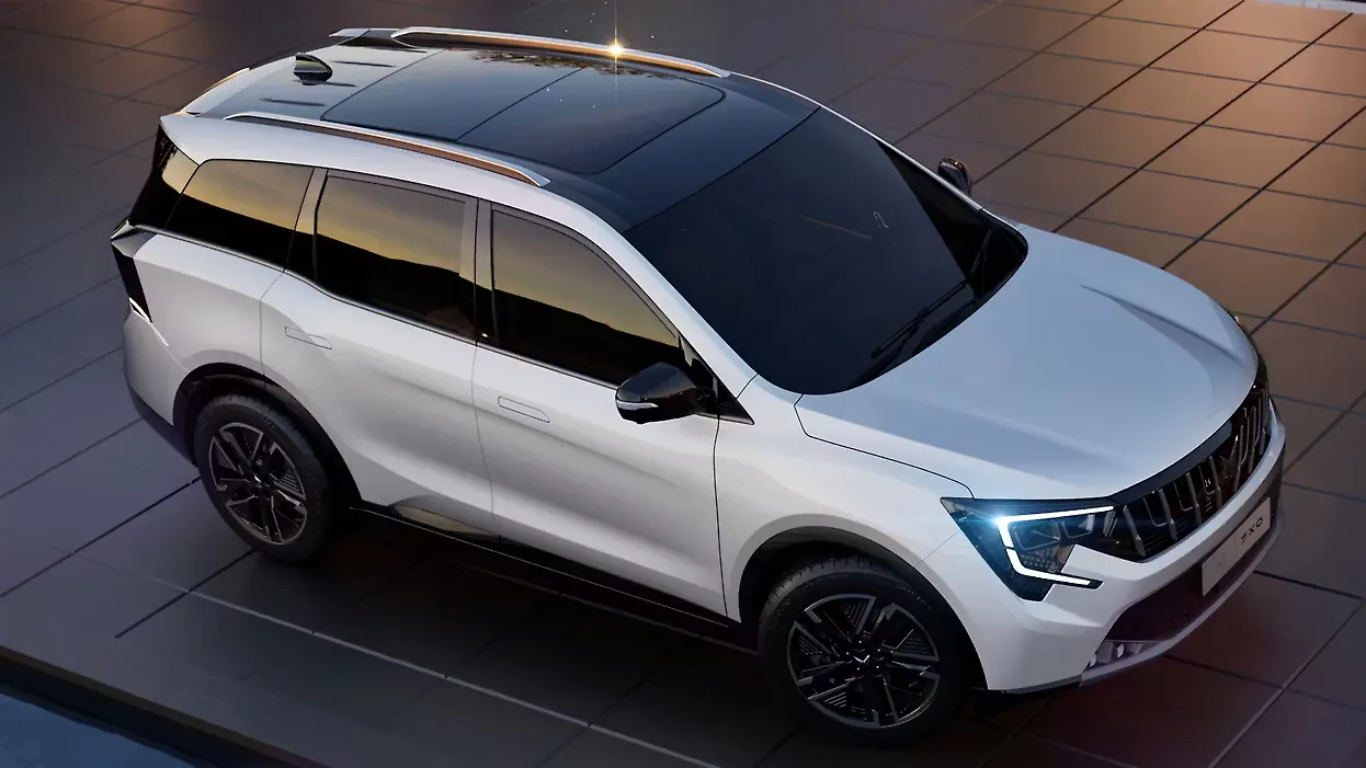 Mahindra XUV 7XO Exterior