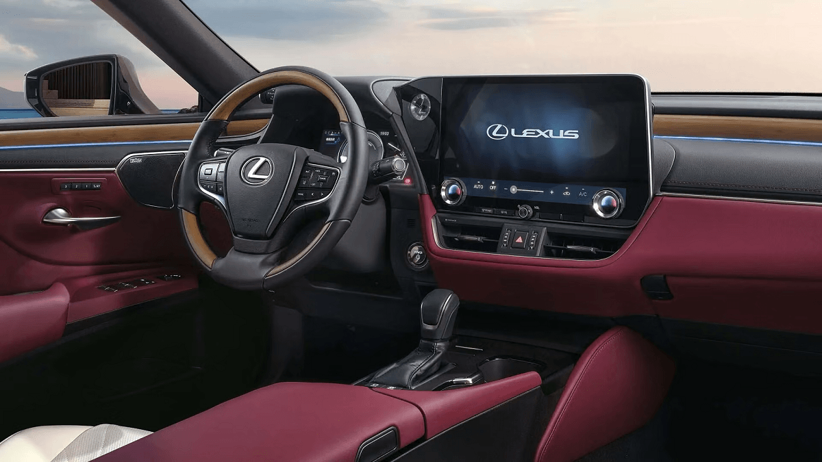 Lexus ES Hybrid Interior