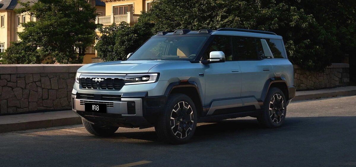 BYD Leopard 8