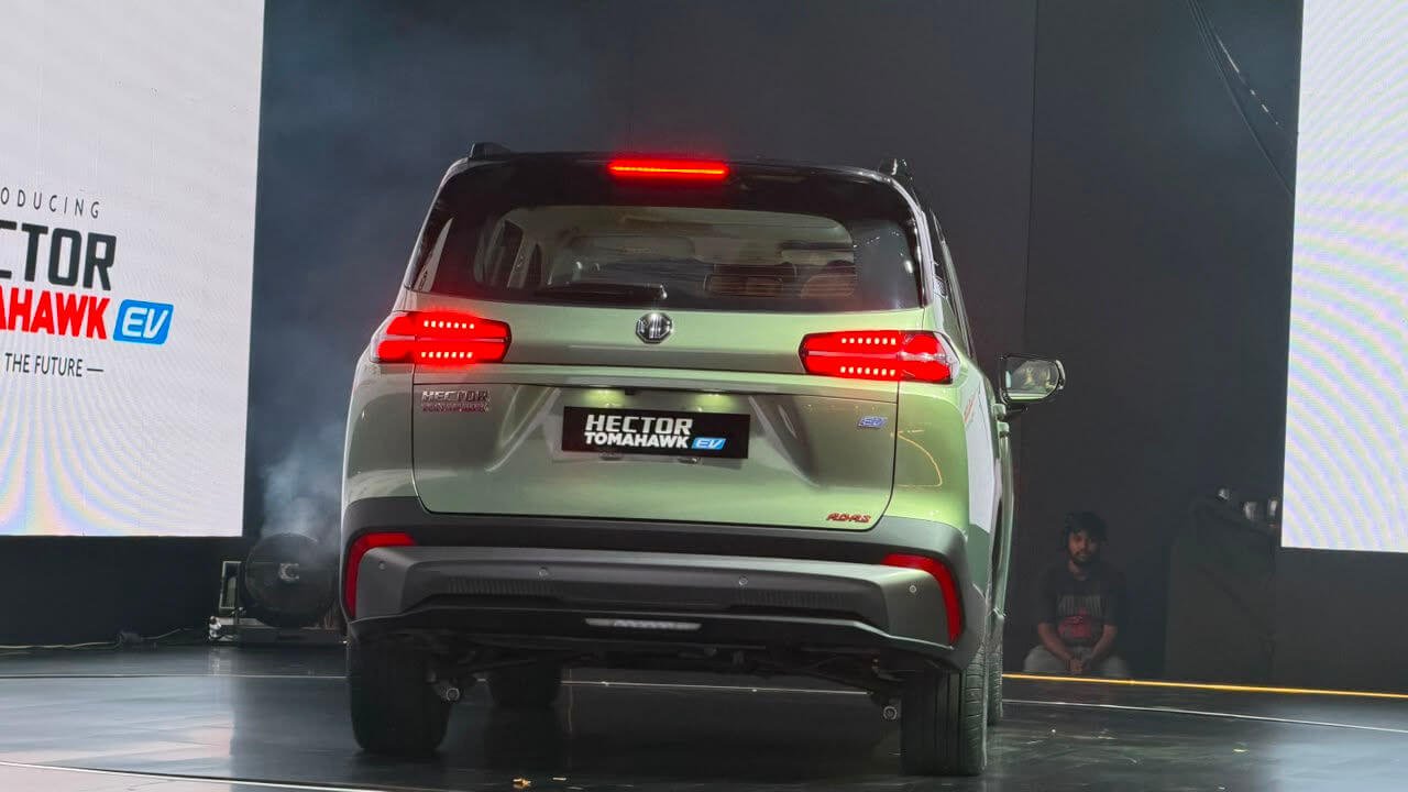 MG Hector Tomahawk PHEV Features