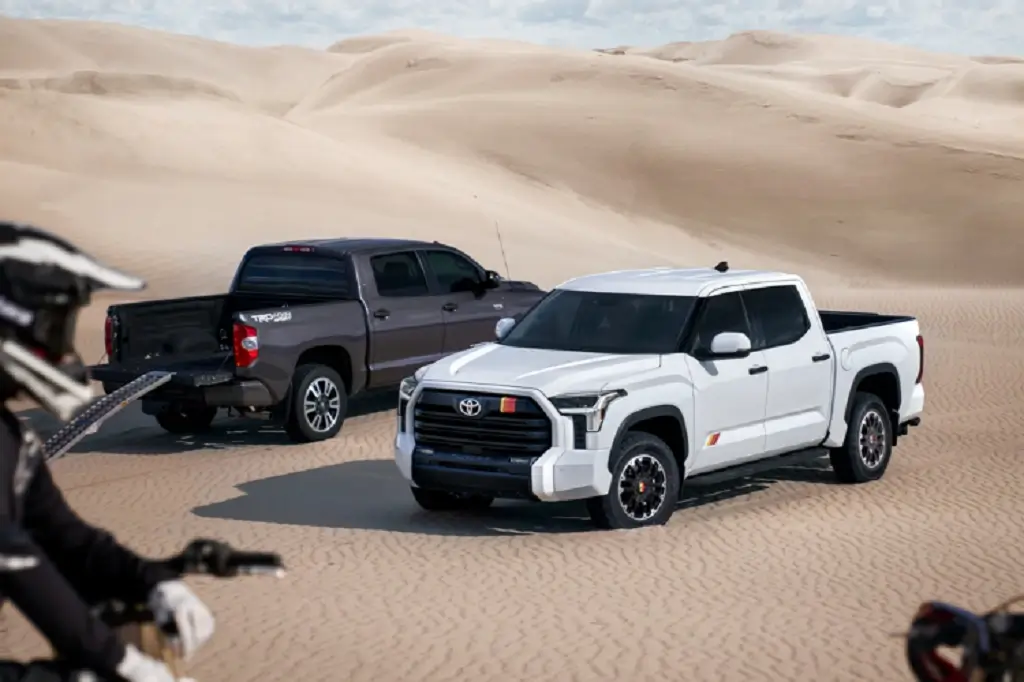 Toyota Tundra i-FORCE MAX Hybrid Trucks